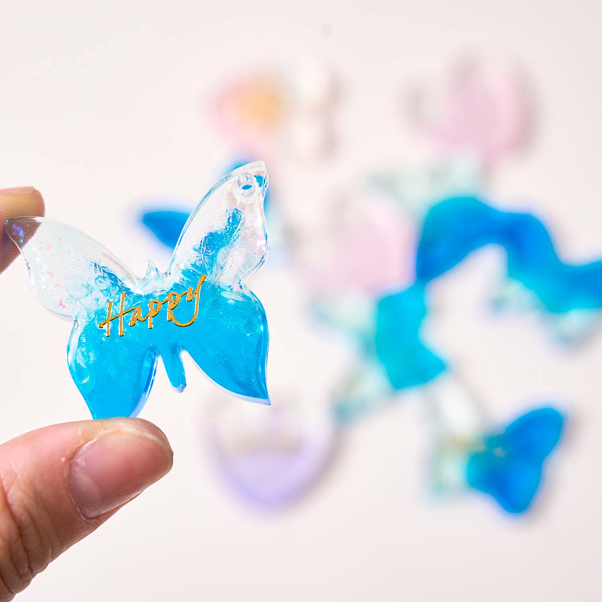 6穴付きイヤリングシリコンモールドDIYハート蝶形エポキシ樹 - Resin Art Acrylic のレビューと価格