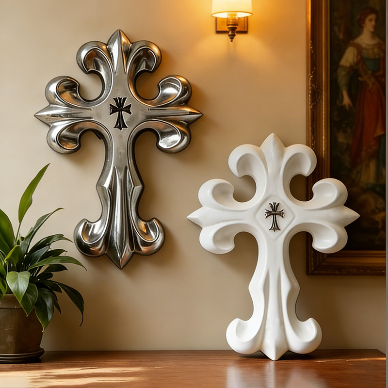 レトロクロス壁飾りゴシックスタイル樹脂製十字架装飾品ヴィンテ - Resin Art Furniture のレビューと価格